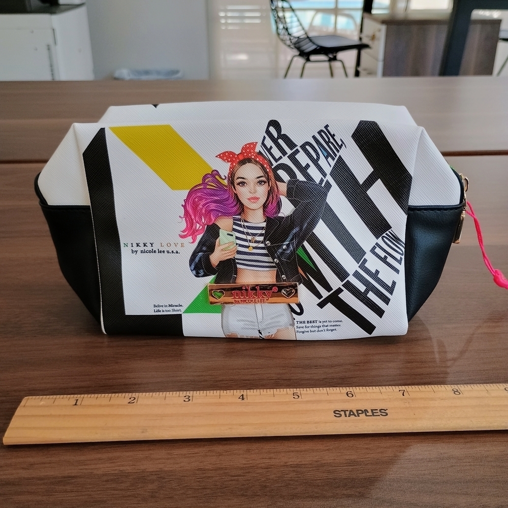 Black and White Cosmetic Bag